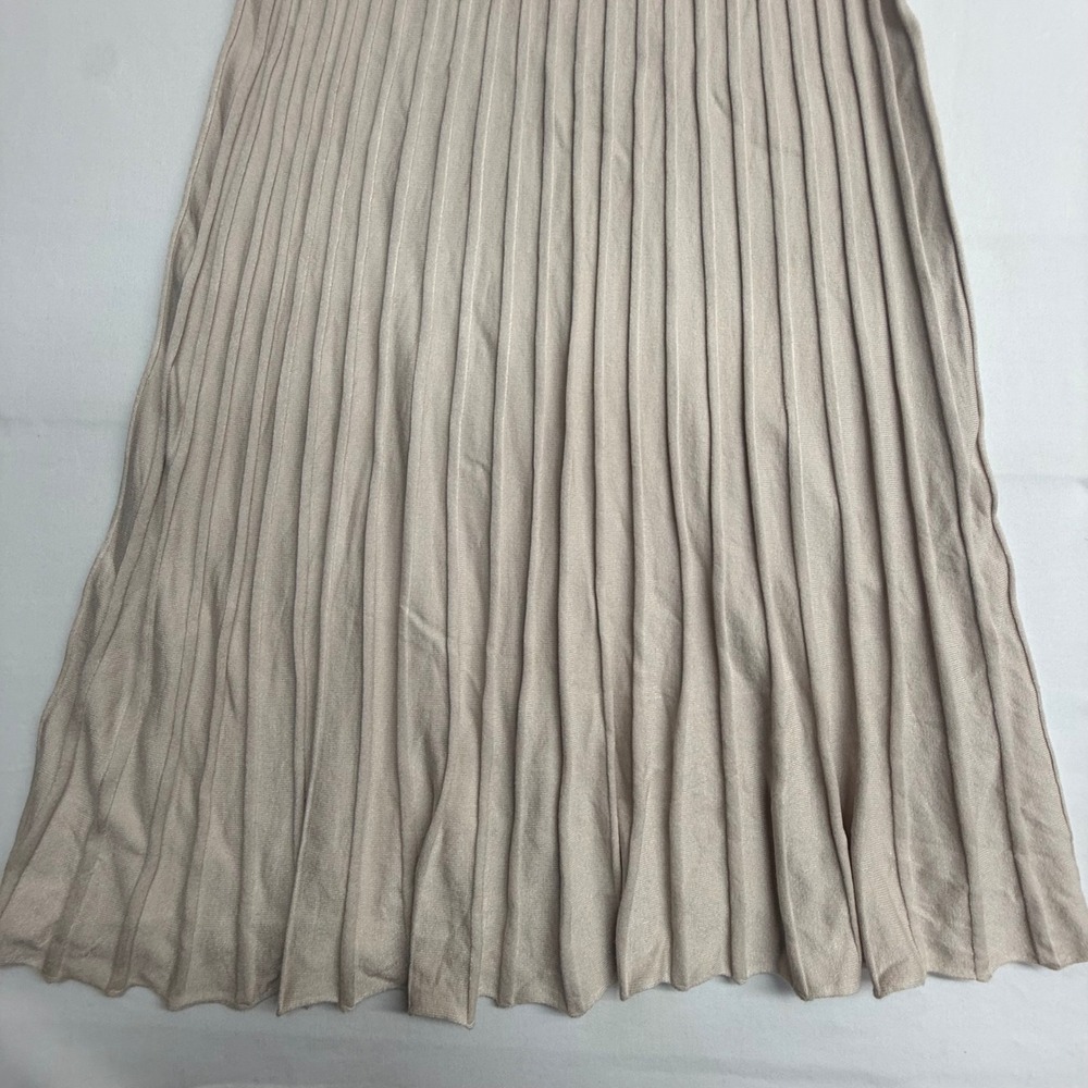 Milano Womens M Beige Ribbed Knit‎ Pleated Midi Skirt Stretch Pull On - Picture 5 of 11